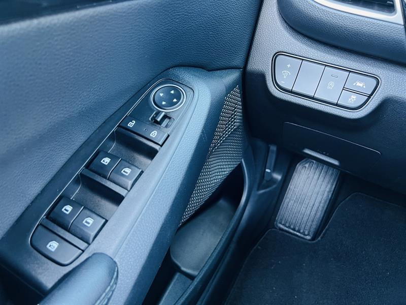 kia Seltos 2023 - 12