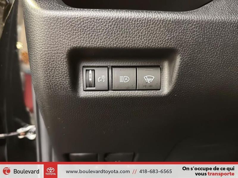 toyota RAV4 2022 - 11