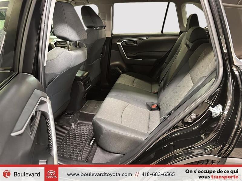 toyota RAV4 2022 - 17