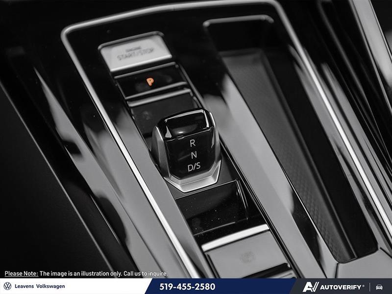 volkswagen Golf R 2025 - 18