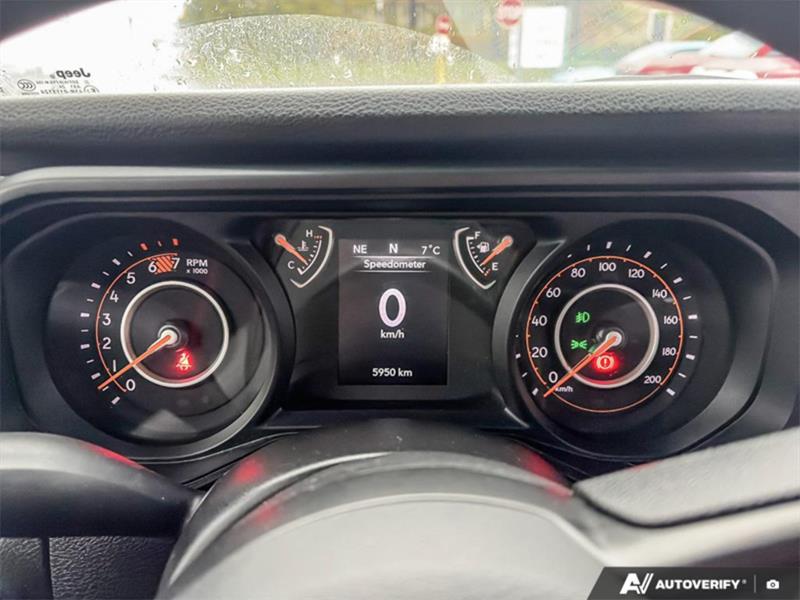 jeep Wrangler 2025 - 14