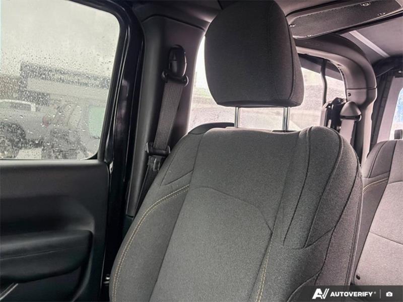 jeep Wrangler 2025 - 19