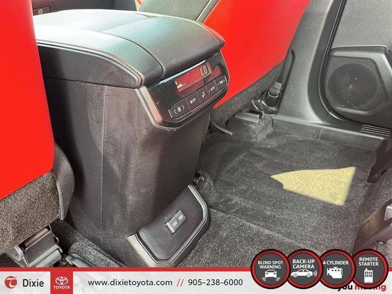 toyota Highlander 2023 - 40