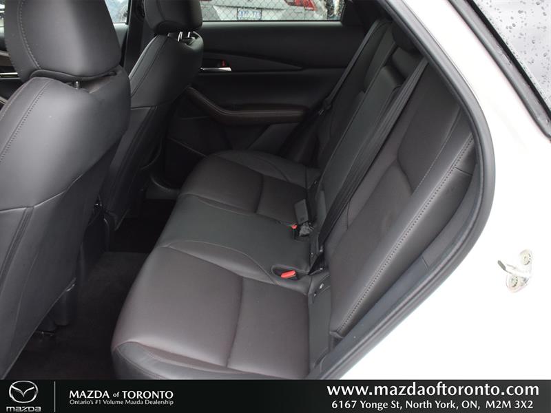 mazda CX-30 2023 - 16