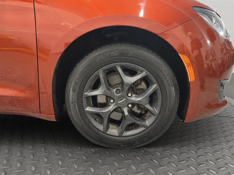 chrysler Pacifica 2018 - 2