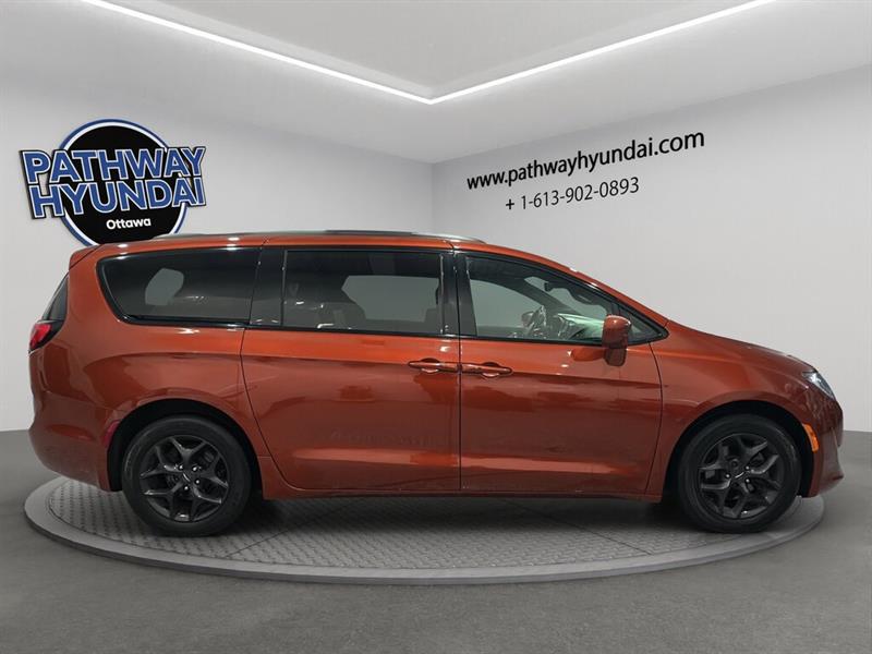 chrysler Pacifica 2018 - 3