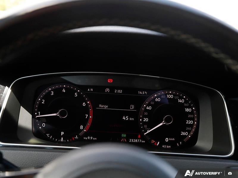 volkswagen Golf R 2018 - 15