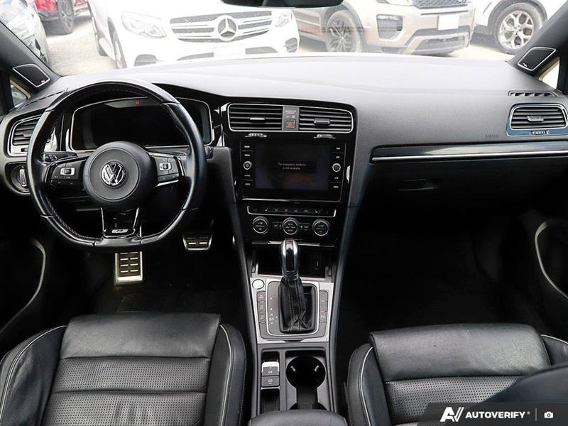 volkswagen Golf R 2018 - 27