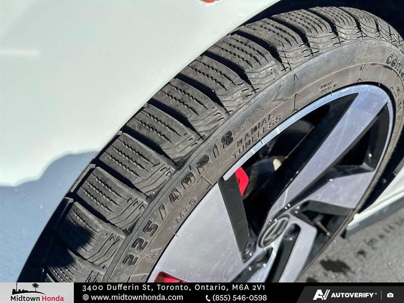 volkswagen Golf GTI 2023 - 11