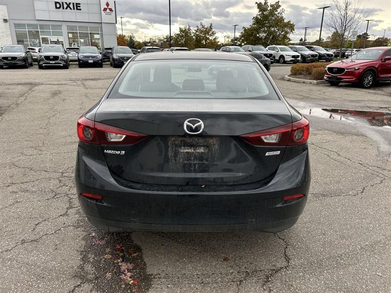 mazda Mazda3 2017 - 12