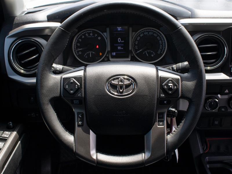 toyota Tacoma 2022 - 12