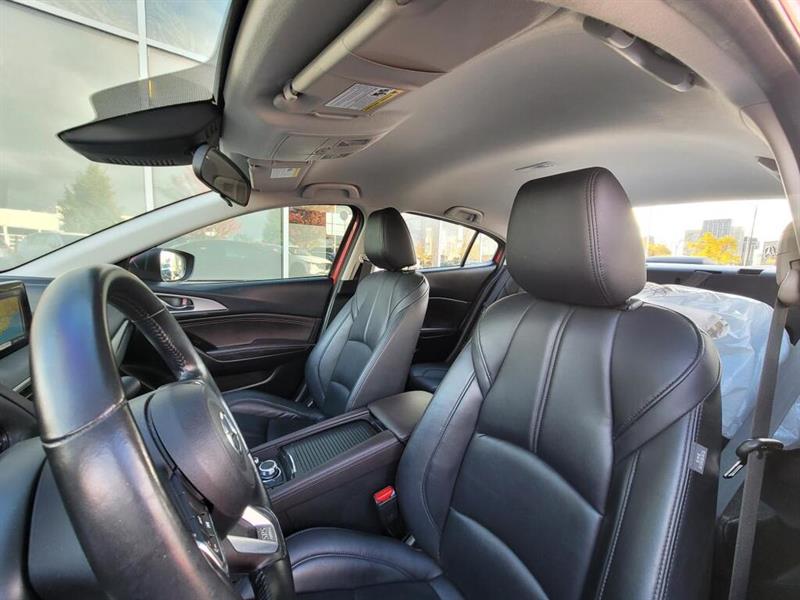 mazda Mazda3 2018 - 14