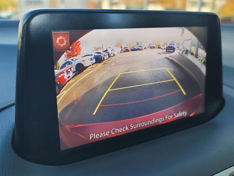 mazda Mazda3 2018 - 27