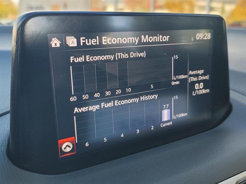 mazda Mazda3 2018 - 28