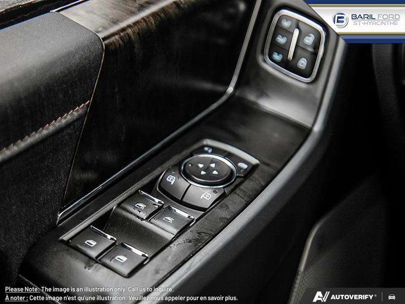 ford F-150 Lightning 2025 - 17