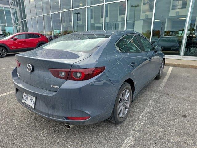 mazda Mazda3 2022 - 3