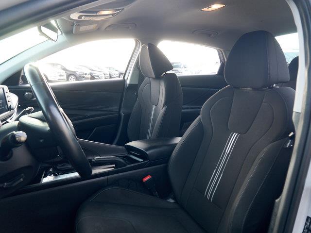 hyundai Elantra 2021 - 18