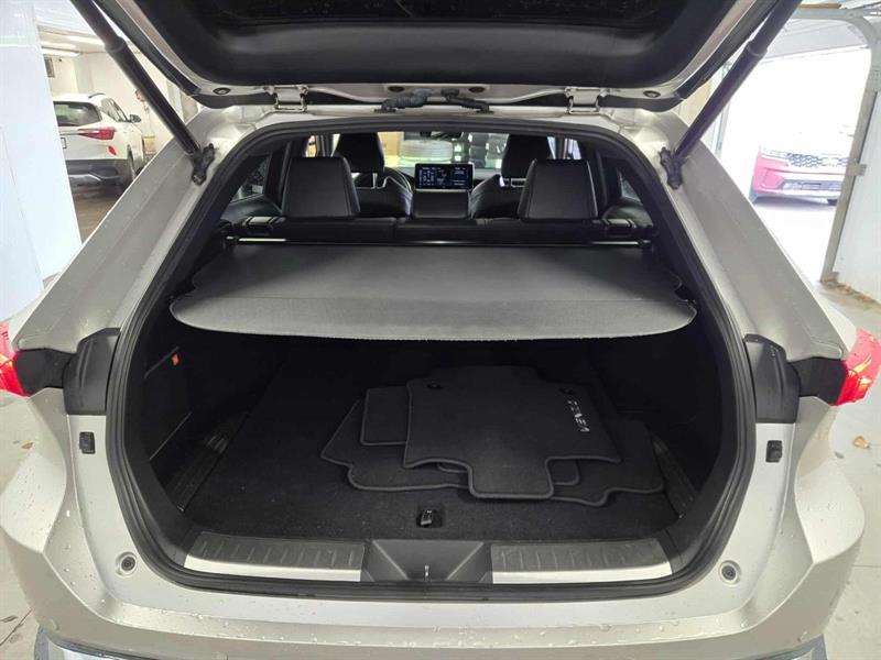 toyota Venza 2022 - 9