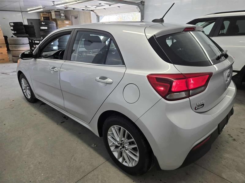 kia Rio 2018 - 6
