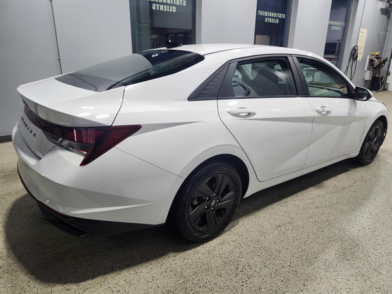 hyundai Elantra 2022 - 5