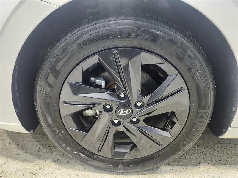 hyundai Elantra 2022 - 8