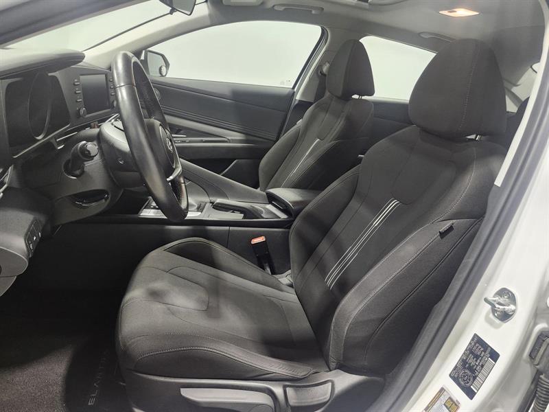 hyundai Elantra 2022 - 12