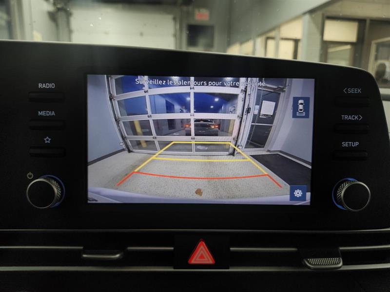 hyundai Elantra 2022 - 20