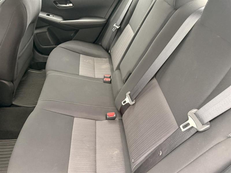 nissan Sentra 2022 - 9