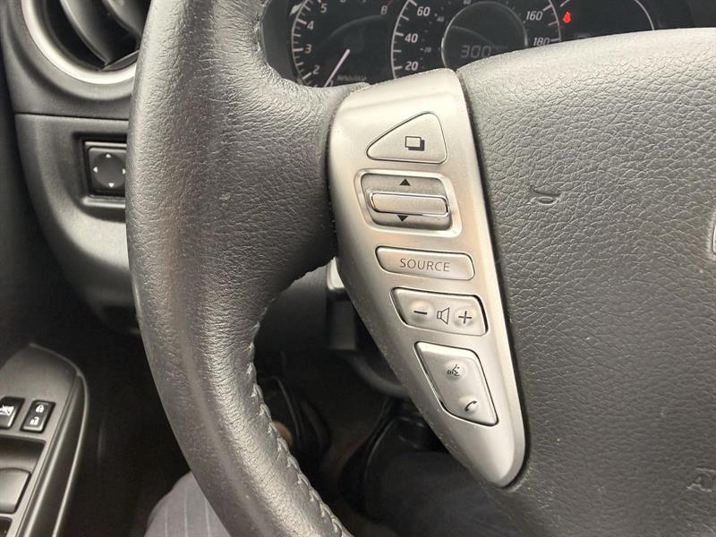 nissan Versa Note 2019 - 14