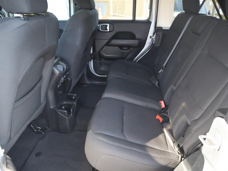 jeep Wrangler 2023 - 18