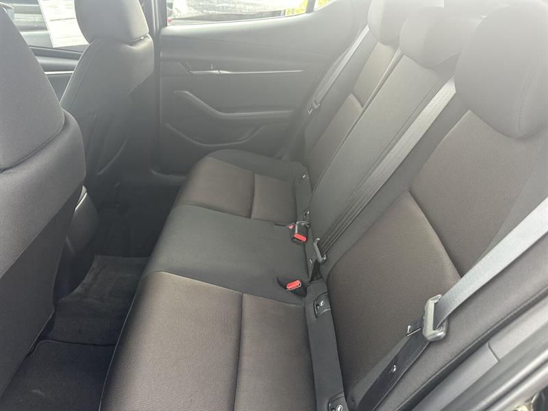 mazda Mazda3 Sport 2023 - 15