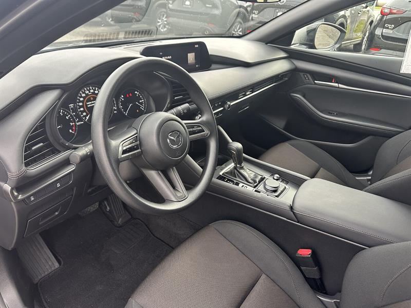 mazda Mazda3 Sport 2023 - 18