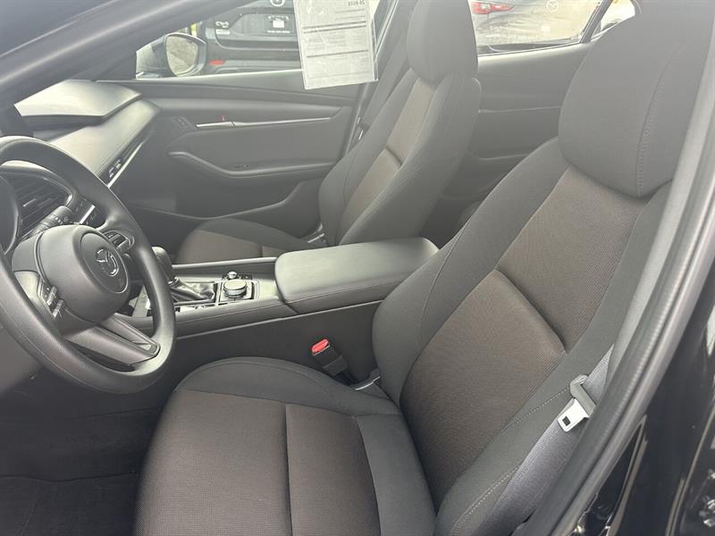 mazda Mazda3 Sport 2023 - 19