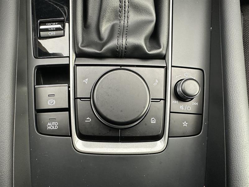 mazda Mazda3 Sport 2023 - 25