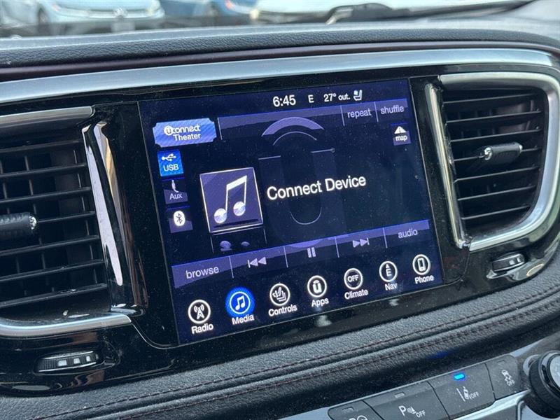 chrysler Pacifica 2017 - 14