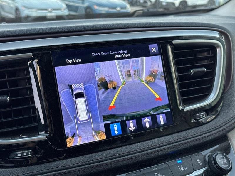 chrysler Pacifica 2017 - 15