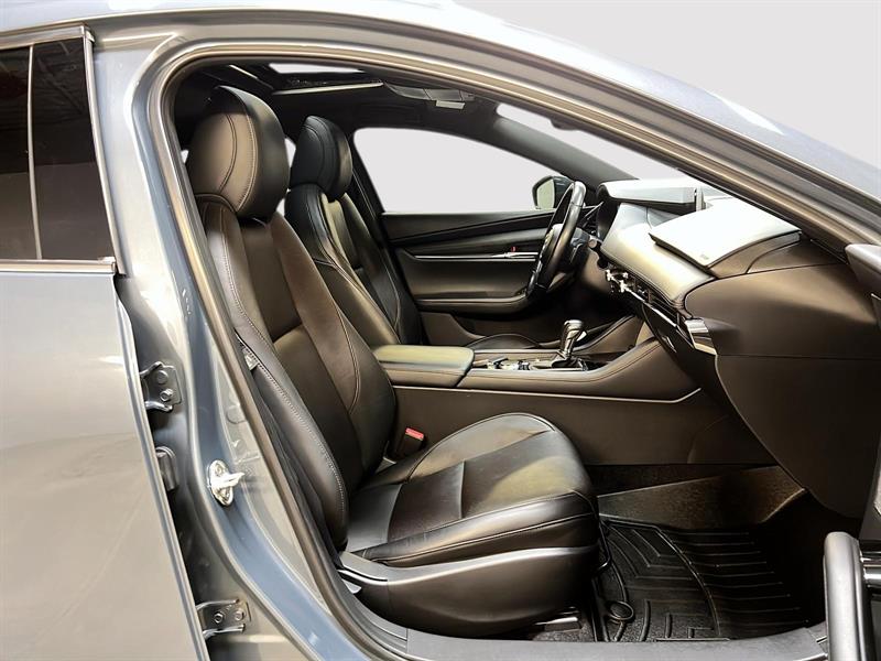 mazda Mazda3 Sport 2022 - 8