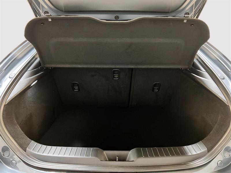 mazda Mazda3 Sport 2022 - 13