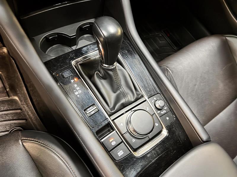 mazda Mazda3 Sport 2022 - 15