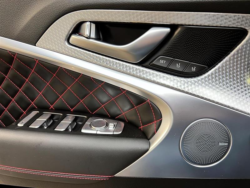 genesis G70 2023 - 24