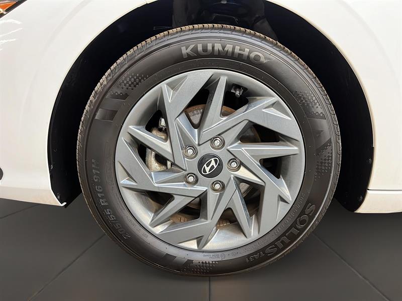 hyundai Elantra 2024 - 25