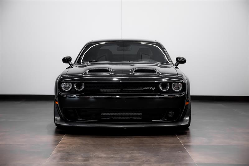 dodge Challenger 2021