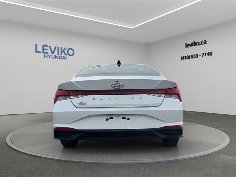 hyundai Elantra 2022 - 4