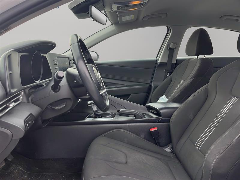 hyundai Elantra 2022 - 9