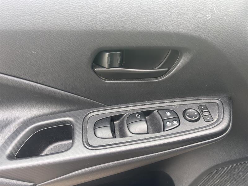 nissan Versa 2021 - 11