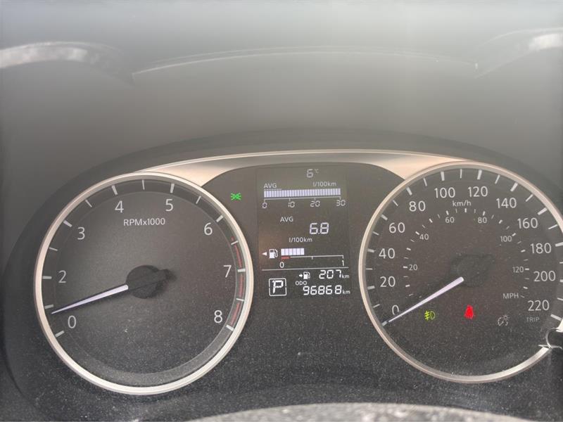 nissan Versa 2021 - 13