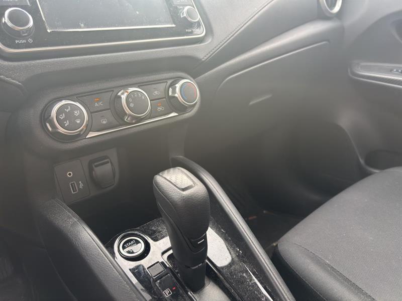 nissan Versa 2021 - 16