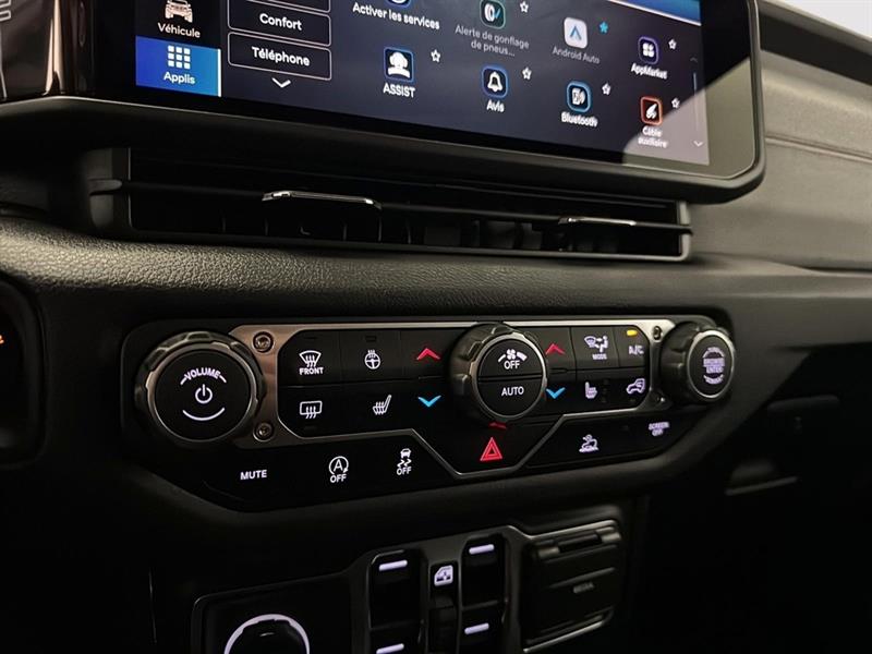 jeep Wrangler 2026 - 32