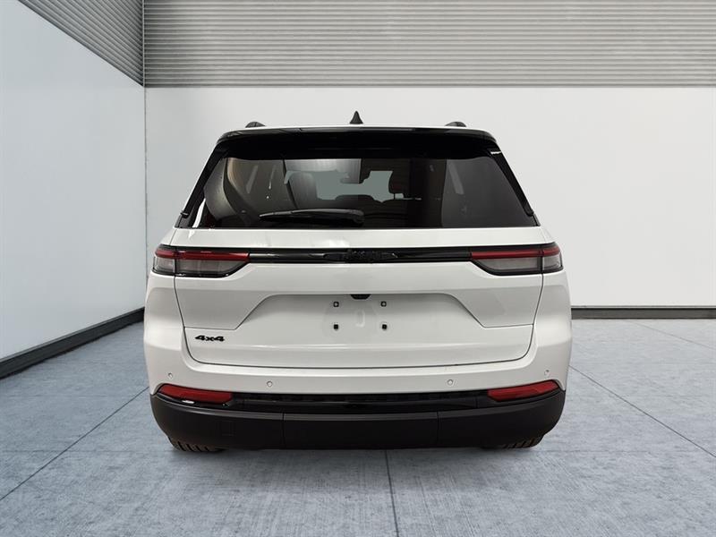 jeep Grand Cherokee 2025 - 10