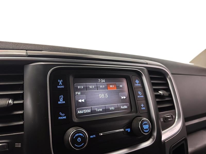 ram 1500 Classic 2022 - 27